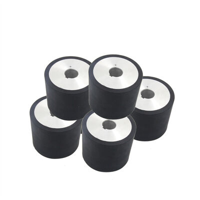 رولر لاستیکی ضد ایستاتیک استیل با نویز کم مناسب برای بسته بندی انعطاف پذیر و تجهیزات تبدیل کاغذ